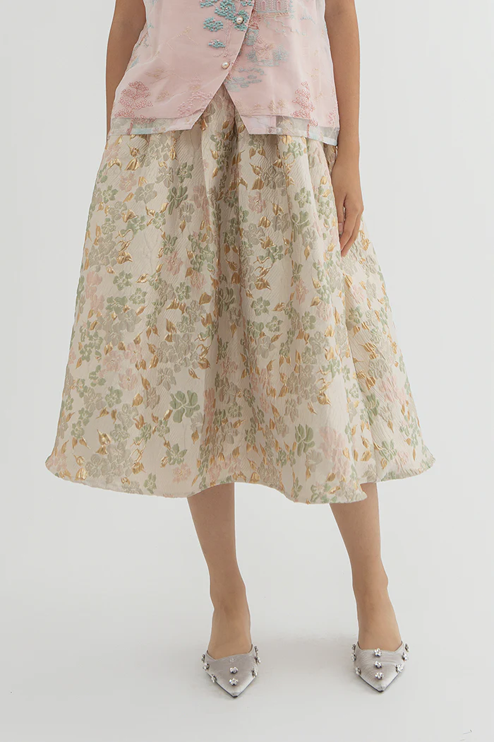 Beige Floral Lira - Image 5