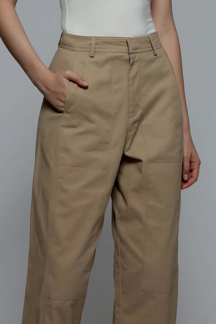 Beige Tome - Image 5