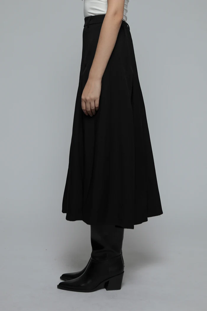 Black Brisa - Image 3