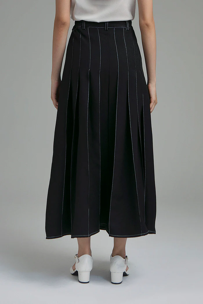 Black Femenia - Image 4