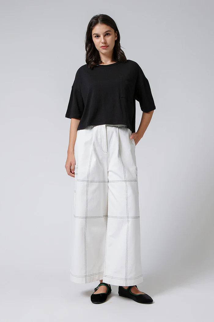 Black Oversized Tee - Image 7