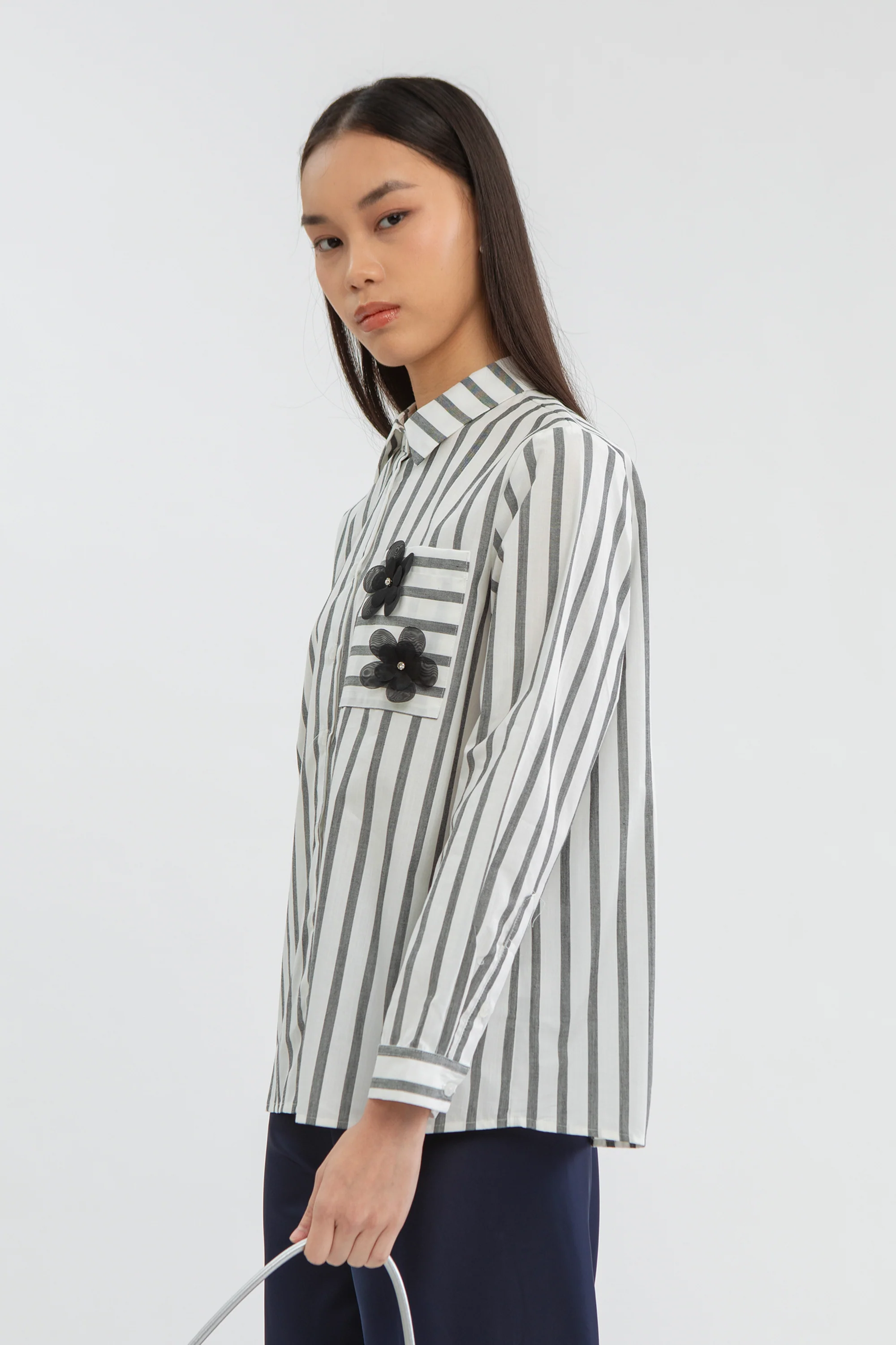 Black Striped Nuha - Image 5