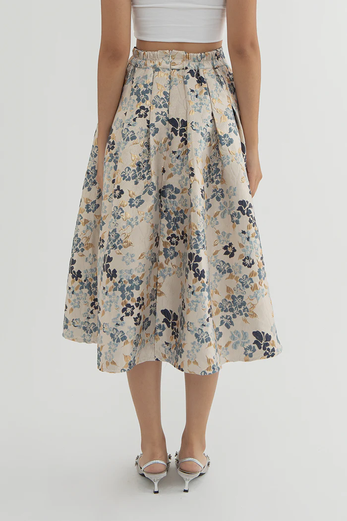 Blue Floral Lira - Image 3