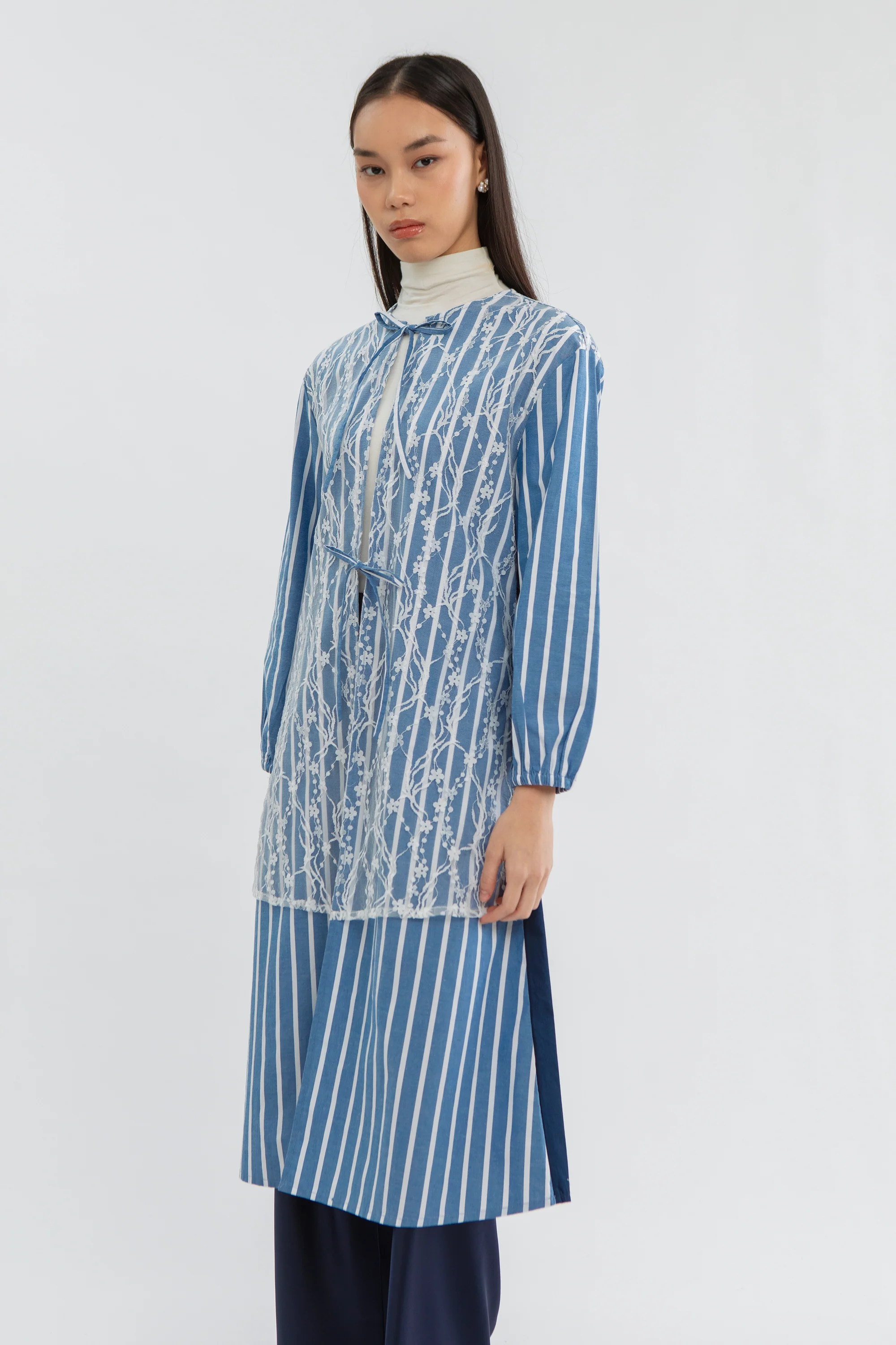 Blue Jada - Image 3