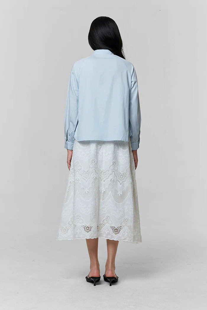 Floral Embroidery Birna A - Image 5