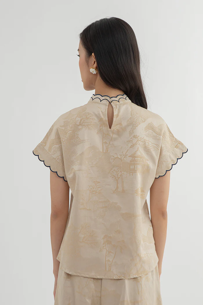 Gold Pagoda Yari - Image 4