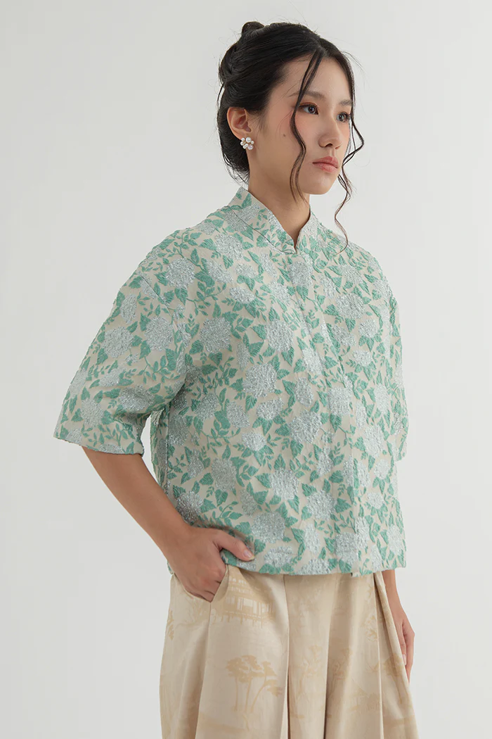 Green Floral Lumi - Image 3