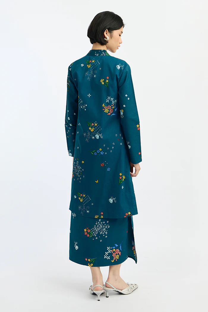 Laksmi Puspa Biru - Image 5