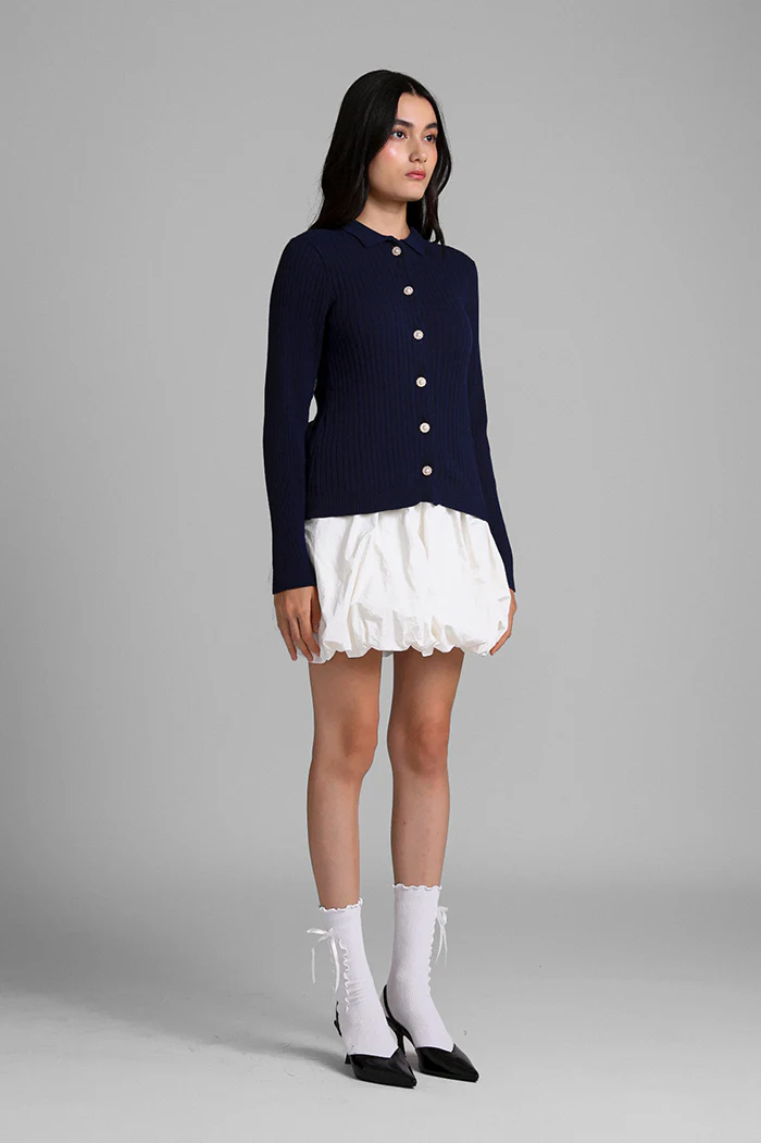 Navy Avenue - Image 6