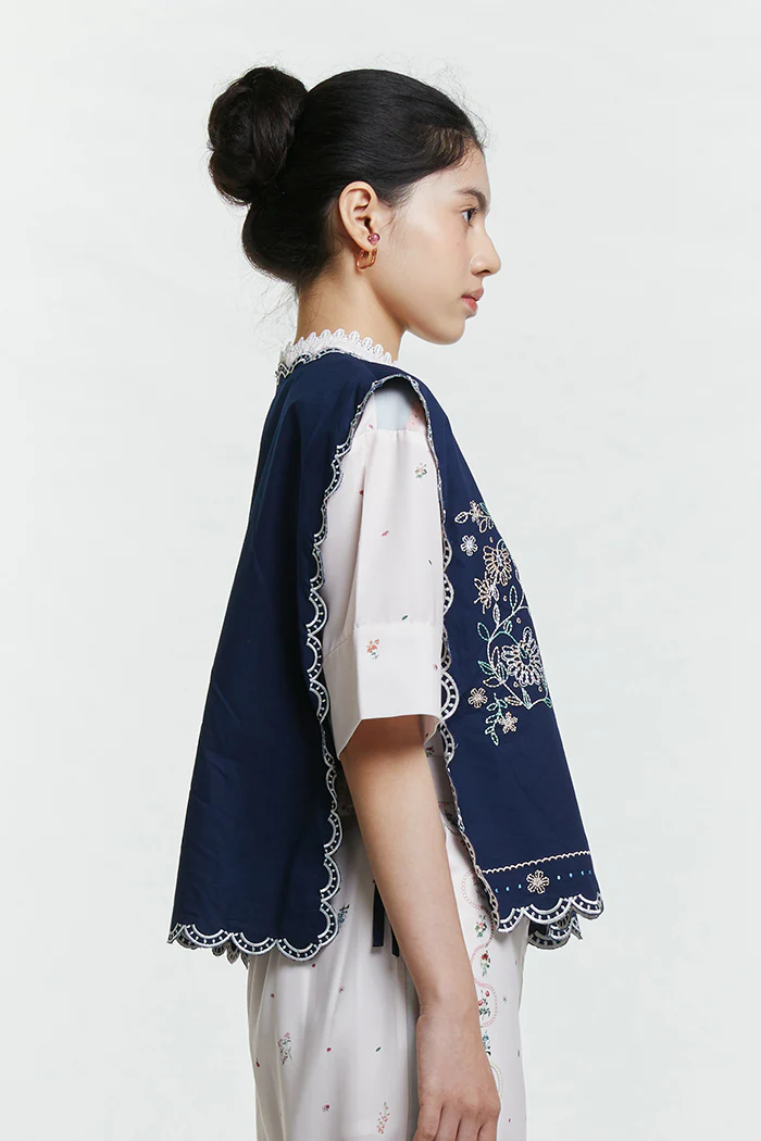 Navy Embroidery Sabya - Image 4