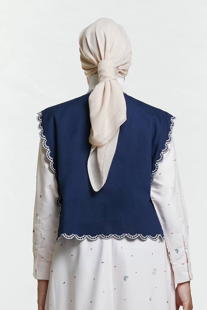 Navy Embroidery Sabya - Image 5