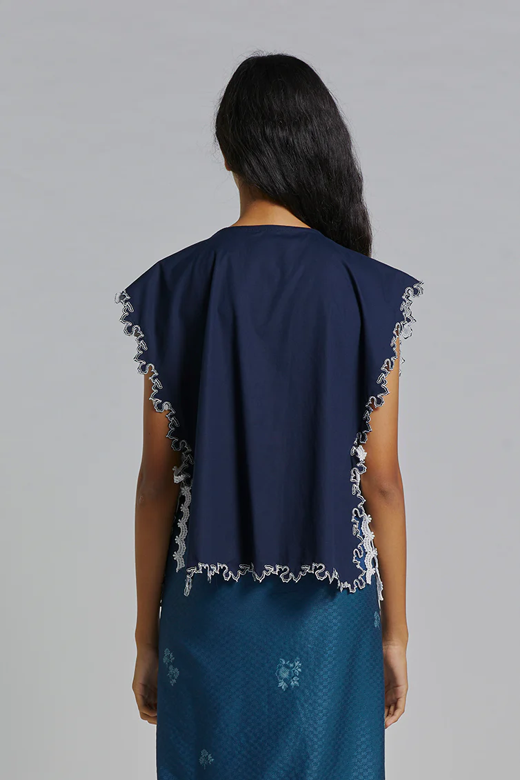 Navy Floral Araceli - Image 4
