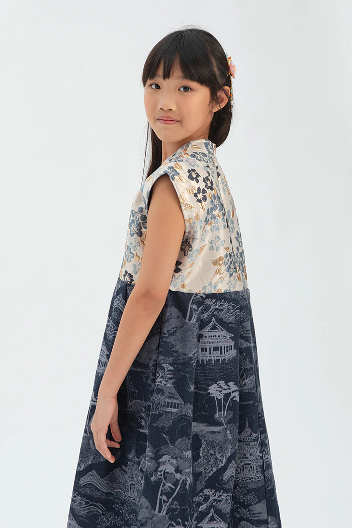 Navy Floral Riri - Image 5