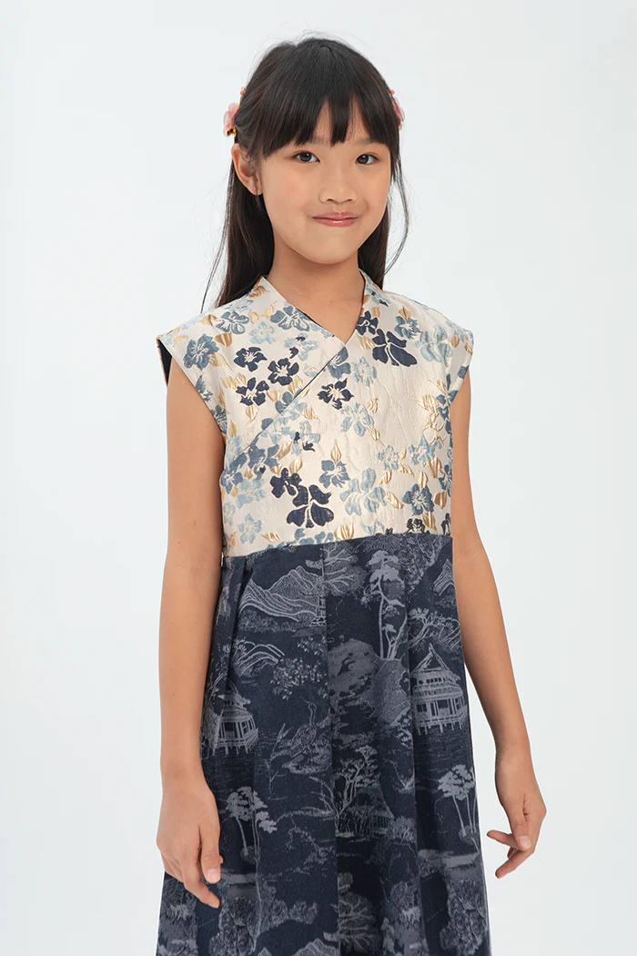 Navy Floral Riri - Image 6