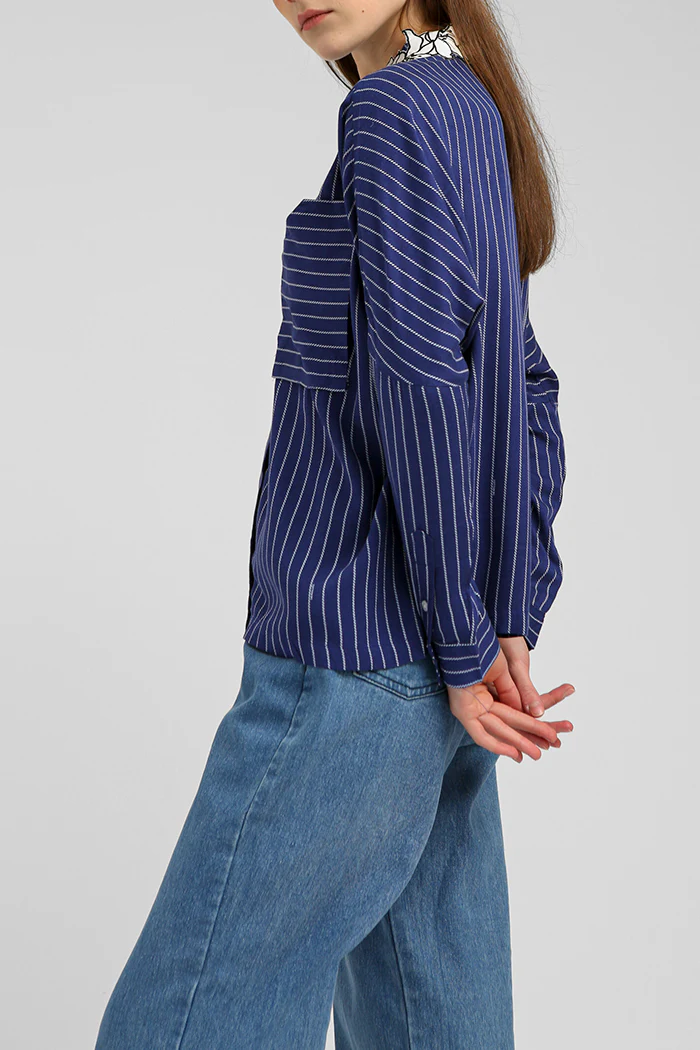 Navy Lily Devon - Image 4