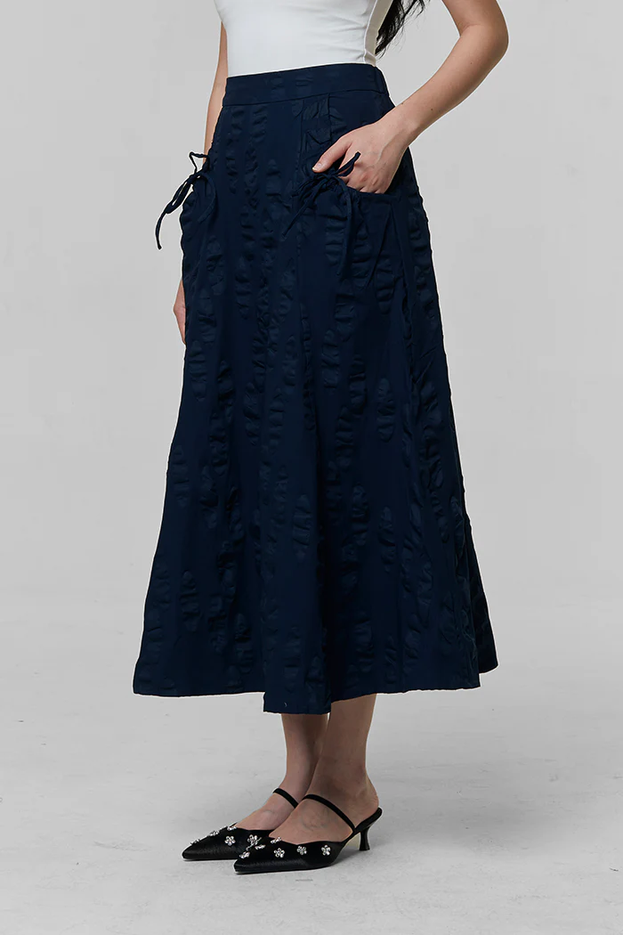 Navy Velin - Image 3