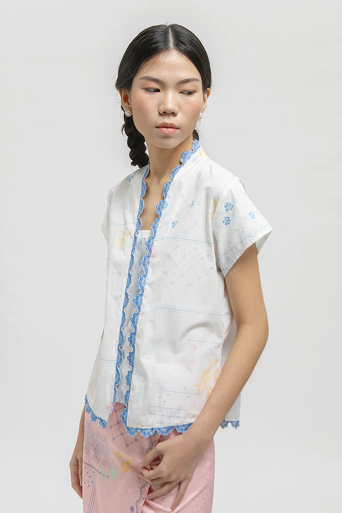 Nona Rekah Putih - Image 3
