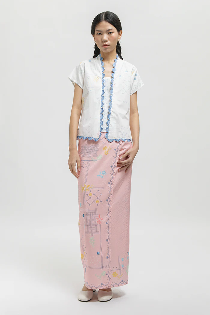 Nona Rekah Putih - Image 6