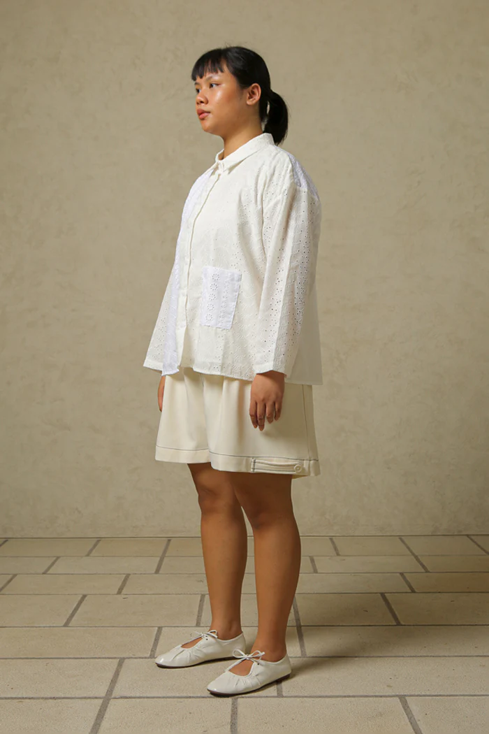 Off-white Embroidery Mosla - Image 3