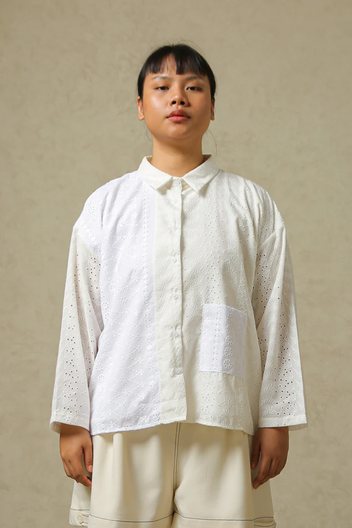Off-white Embroidery Mosla - Image 6