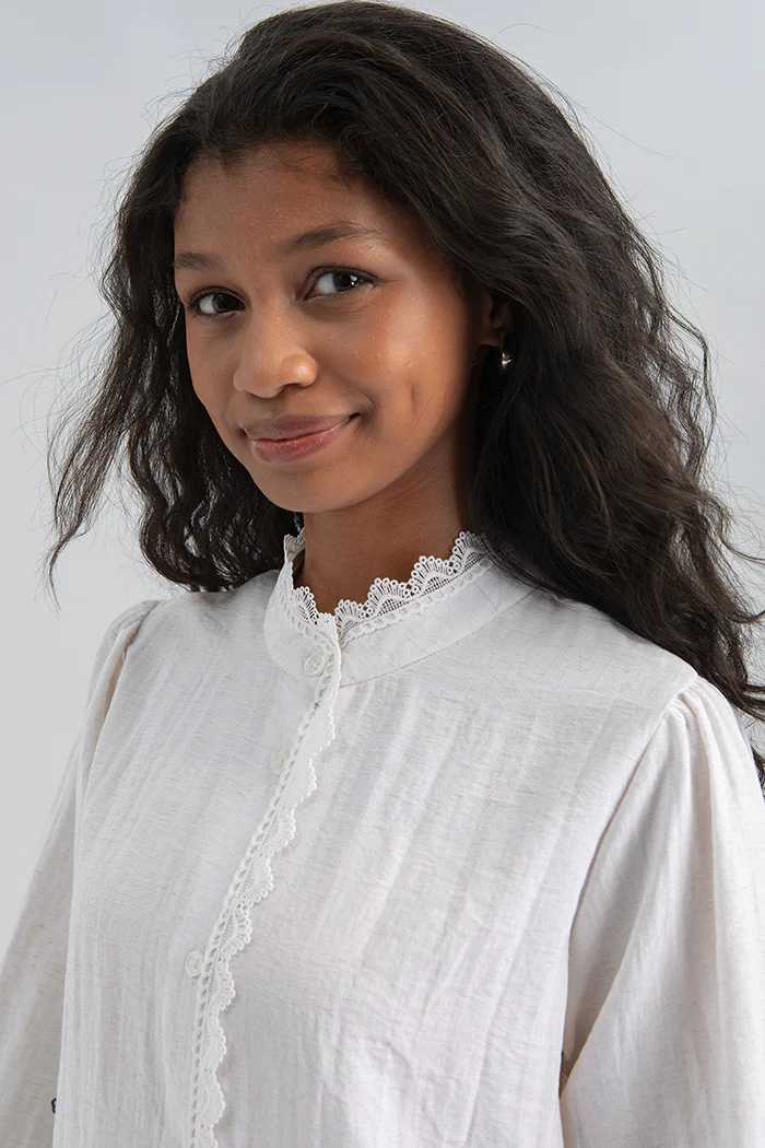 Off-white Embroidery Nadra - Image 5