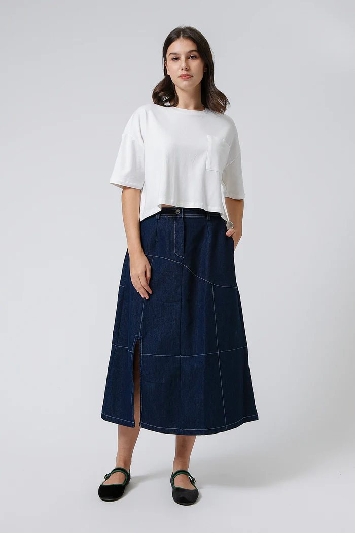 Off-white Oversized Tee - Image 5