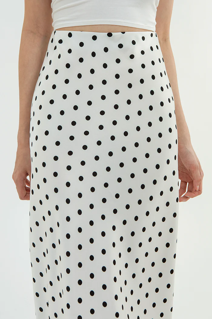 Off-white Polka Palais - Image 6
