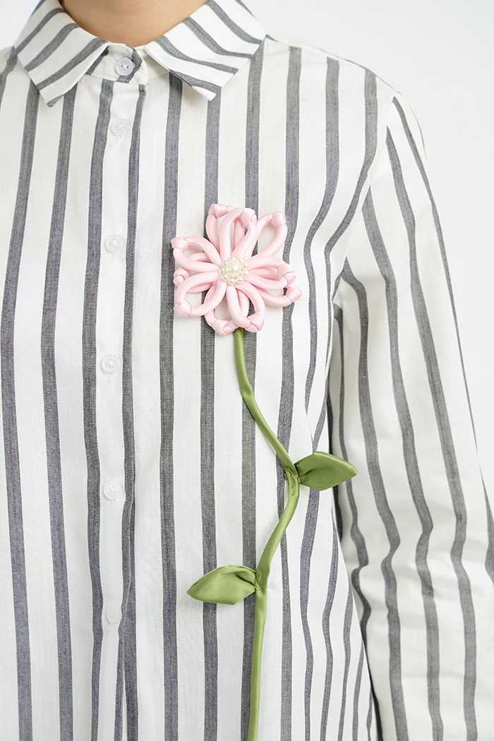 Off-white Striped Zuri - Image 7