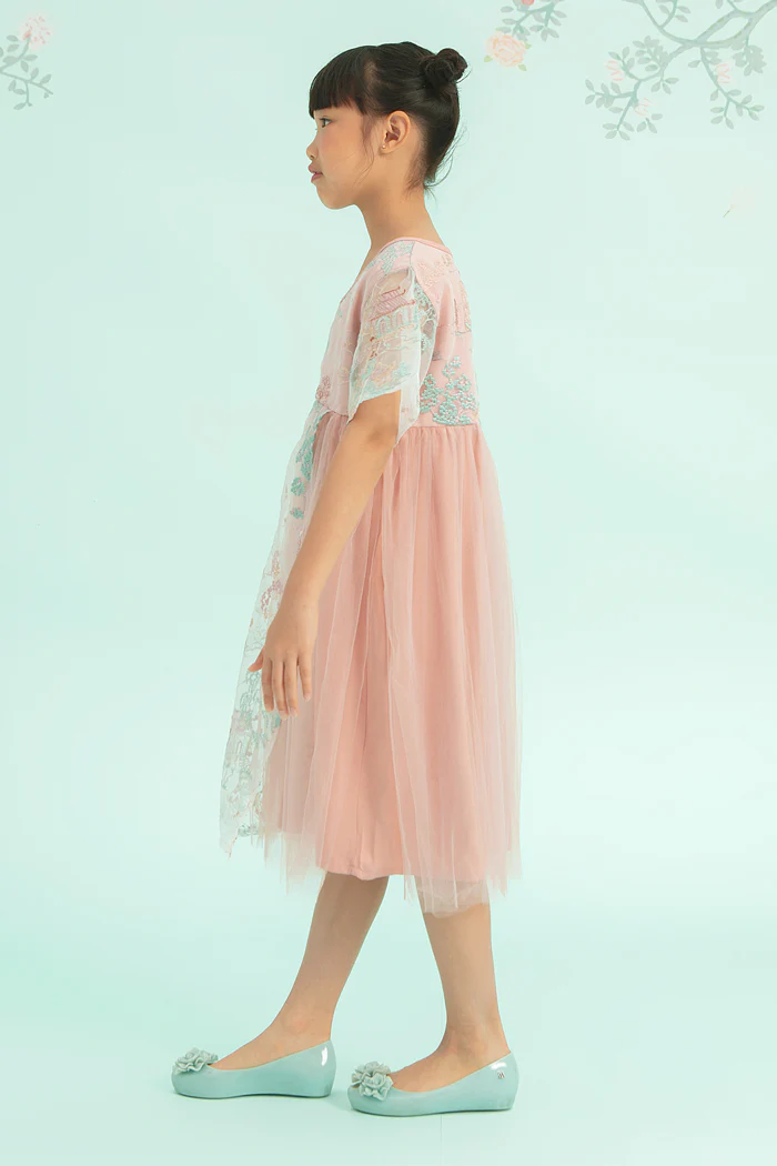 Pink Aihan - Image 6