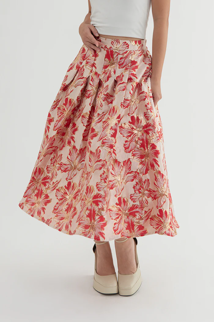 Red Floral Lira - Image 3