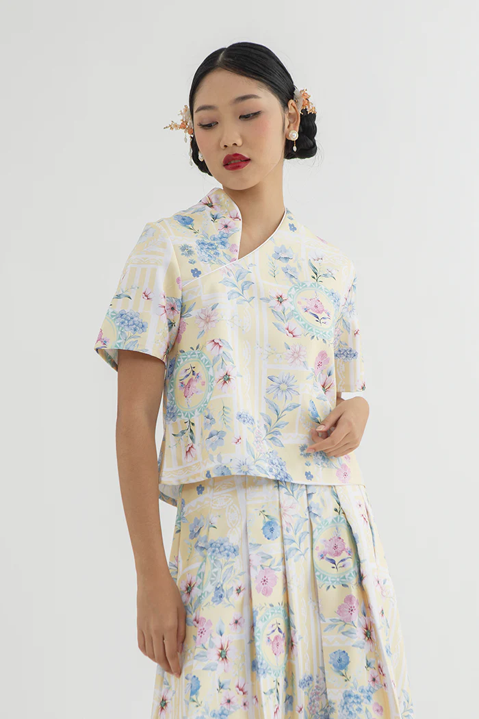 Yellow Porcelain Yuer - Image 2